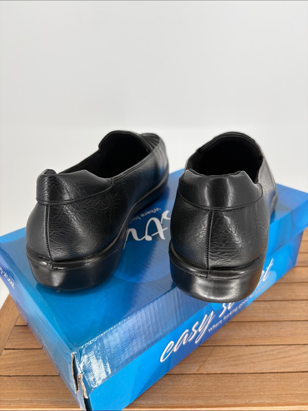 New Women’s Stretch Comfort Women's Black Burnis Genesis Slip-On Loafers size 10 - Picture 3 of 6